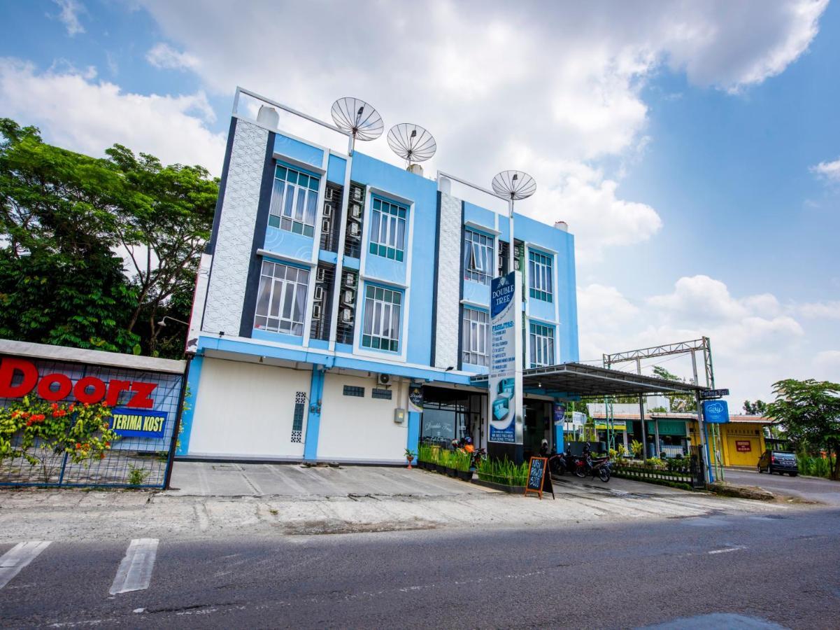 Oyo 3746 Double Tree Guesthouse ปูร์โวเคอร์โต ภายนอก รูปภาพ