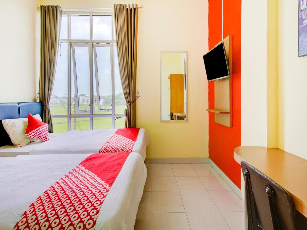 Oyo 3746 Double Tree Guesthouse ปูร์โวเคอร์โต ภายนอก รูปภาพ