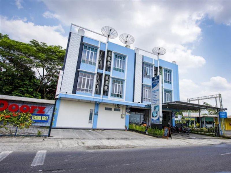 Oyo 3746 Double Tree Guesthouse ปูร์โวเคอร์โต ภายนอก รูปภาพ