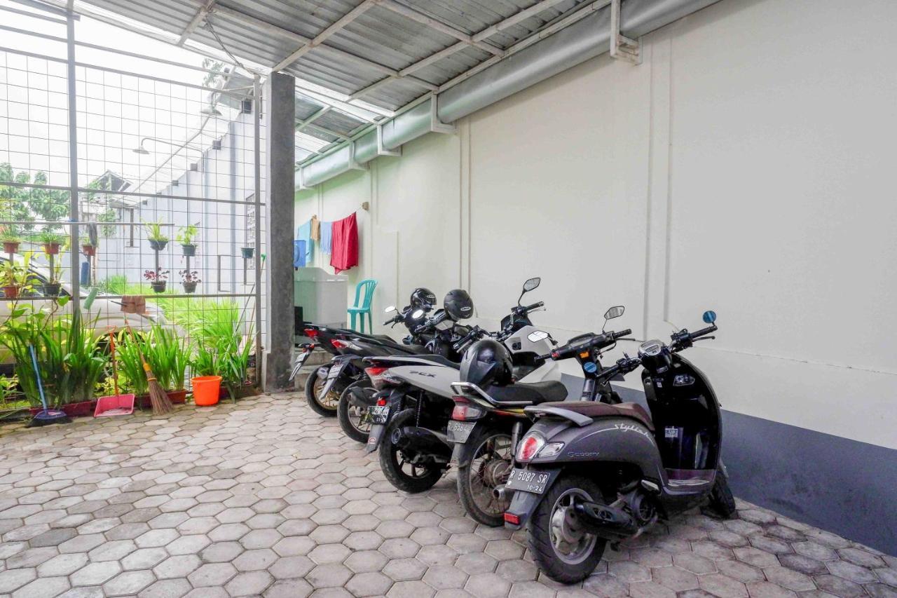 Oyo 3746 Double Tree Guesthouse ปูร์โวเคอร์โต ภายนอก รูปภาพ