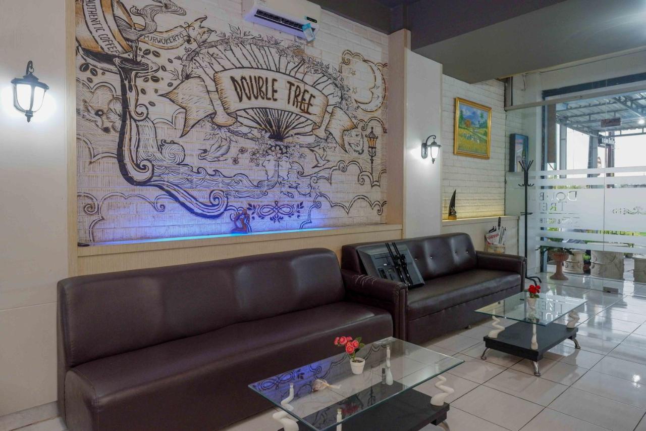 Oyo 3746 Double Tree Guesthouse ปูร์โวเคอร์โต ภายนอก รูปภาพ