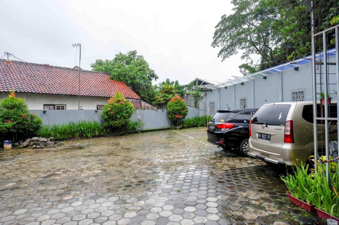 Oyo 3746 Double Tree Guesthouse ปูร์โวเคอร์โต ภายนอก รูปภาพ